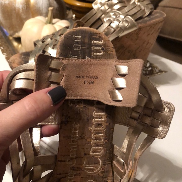 Juicy couture gold wedges - Picture 4 of 4